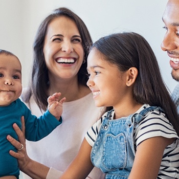 Retrato de una familia feliz